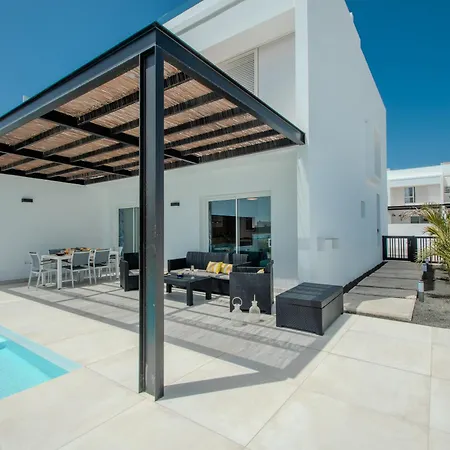 Villa Serena 38 - Heated Pool, Sea Views, Ac, High Speed Internet Playa Blanca (Lanzarote)