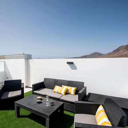 Serena 38 - Heated Pool, Sea Views, Ac, High Speed Internet *