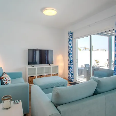 Serena 38 - Heated Pool, Sea Views, Ac, High Speed Internet Вилла